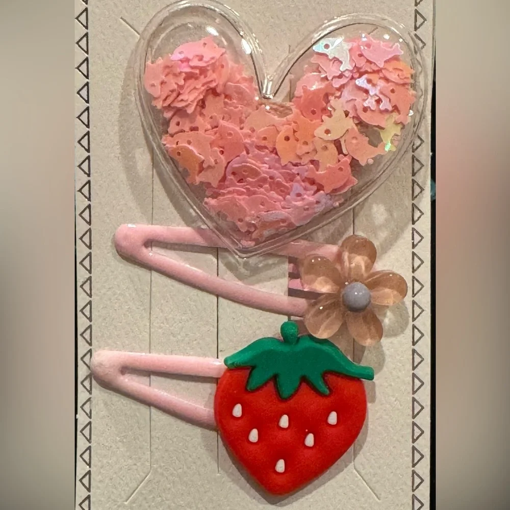 Girls Set of 3 Hair Clips Puffy Heart Strawberry